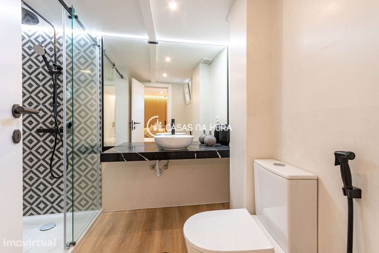 T1 renovado na Travessa da Glória, a 100 metros da Avenida da Liber...-13