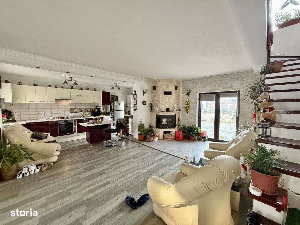 Casa vila 300mp, teren 1100mp, de inchiriat, zona Avram Iancu - Imagine principală: 4/14