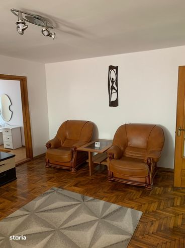 Apartament 3 camere micro 3-2