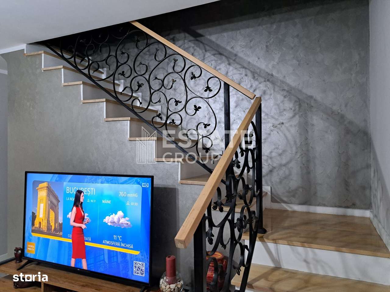 Duplex cu 5 camere despartit prin garaj in Dumbravita - Imagine principală: 5/8