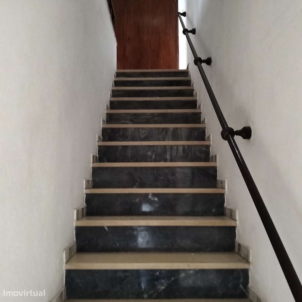 Moradia T-5 pronta a habitar Maiorga -Alcobaça-Nazaré Leiria-39