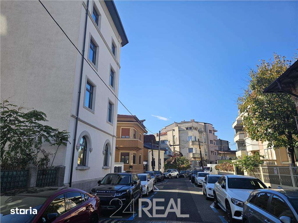 Vila de vanzare zona Foisorul de Foc-9