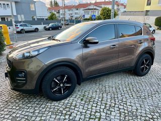 Kia Sportage 2.0 CVVT 2WD Auto Vision