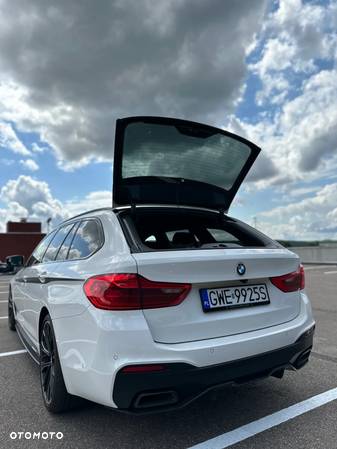 BMW Seria 5 M550d xDrive - 15