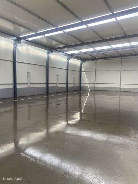 Arenda se armazem na zona do seixal - Grande imagem: 4/4