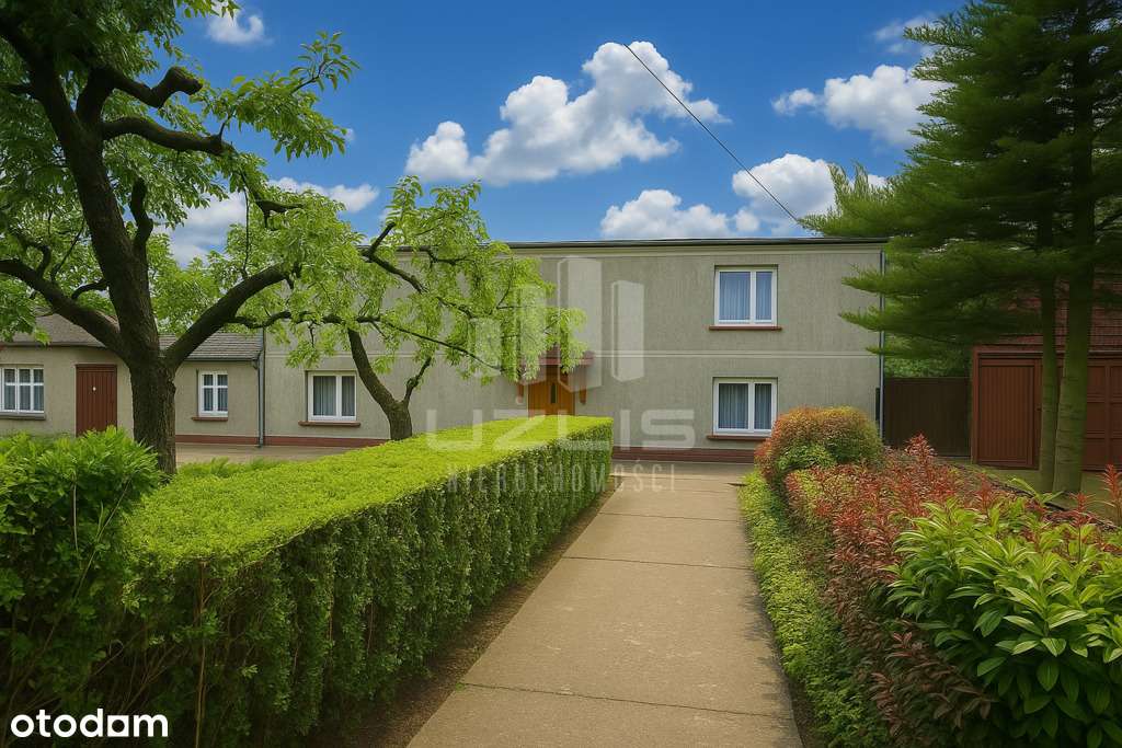 Dom z budynkami gospodarczymi w sercu Skarszew - Pełny obrazek: 2/20