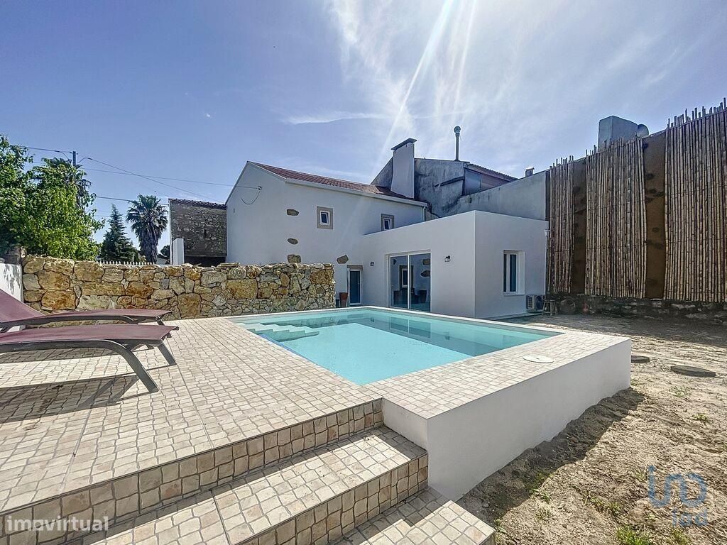 Casa / Villa T3 em Cadima de 203,00 m2 - Grande imagem: 1/29