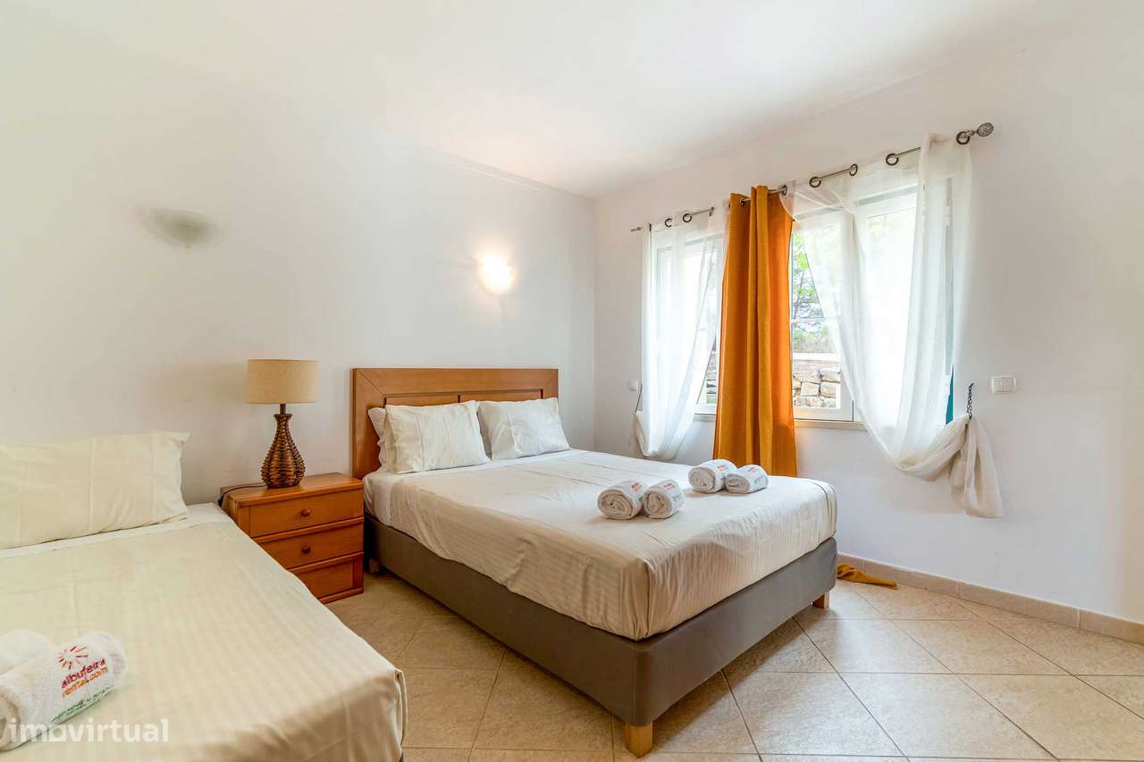 Apartamento térreo T2 na Galé-19