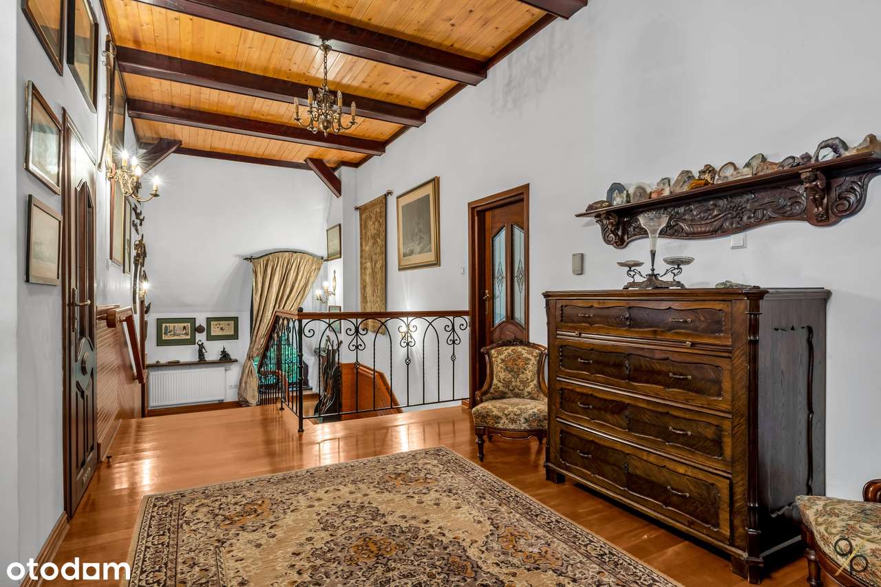 Willa w Radości - 744 m², działka 3000 m², komfort, las za oknem i SPA-9