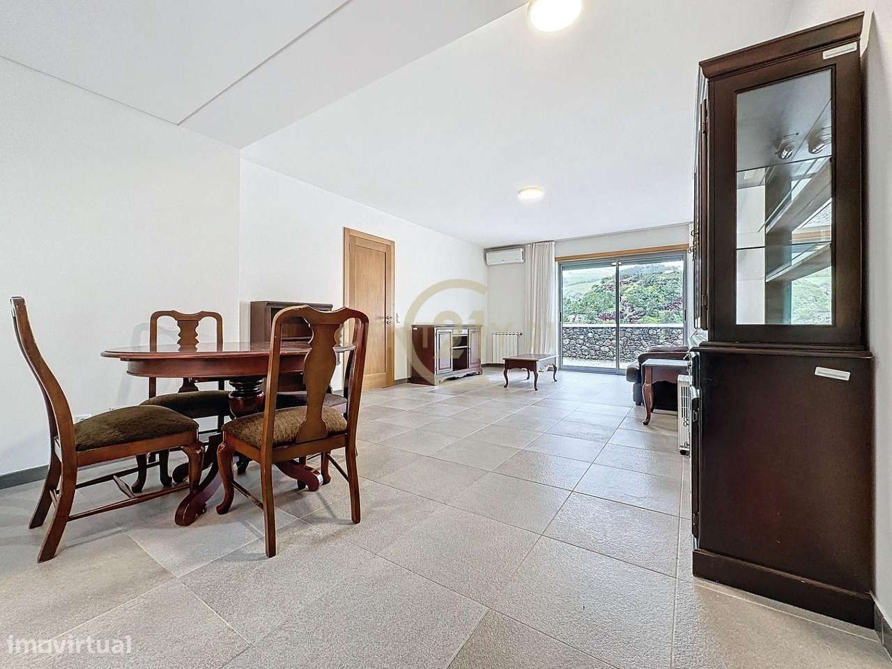 Moradia T3 com varanda e garagem na Fonte do Bastardo - Grande imagem: 5/19