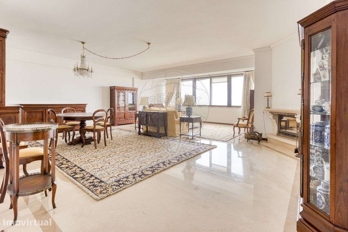 Apartamento T4 para arrendamento - Grande imagem: 2/31