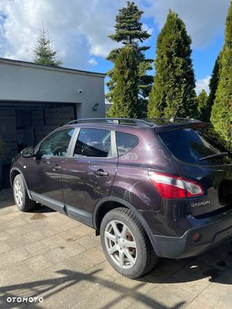 Nissan Qashqai 2.0 dCi 4x4 Tekna - 8