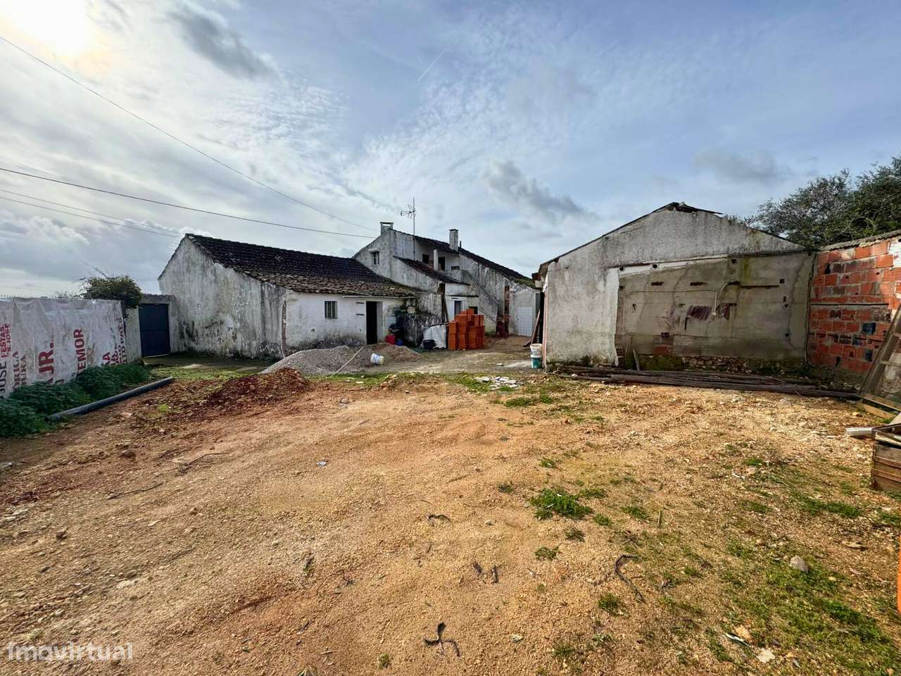 Conjunto de 2 Moradias com 181m2 - Grande imagem: 5/28