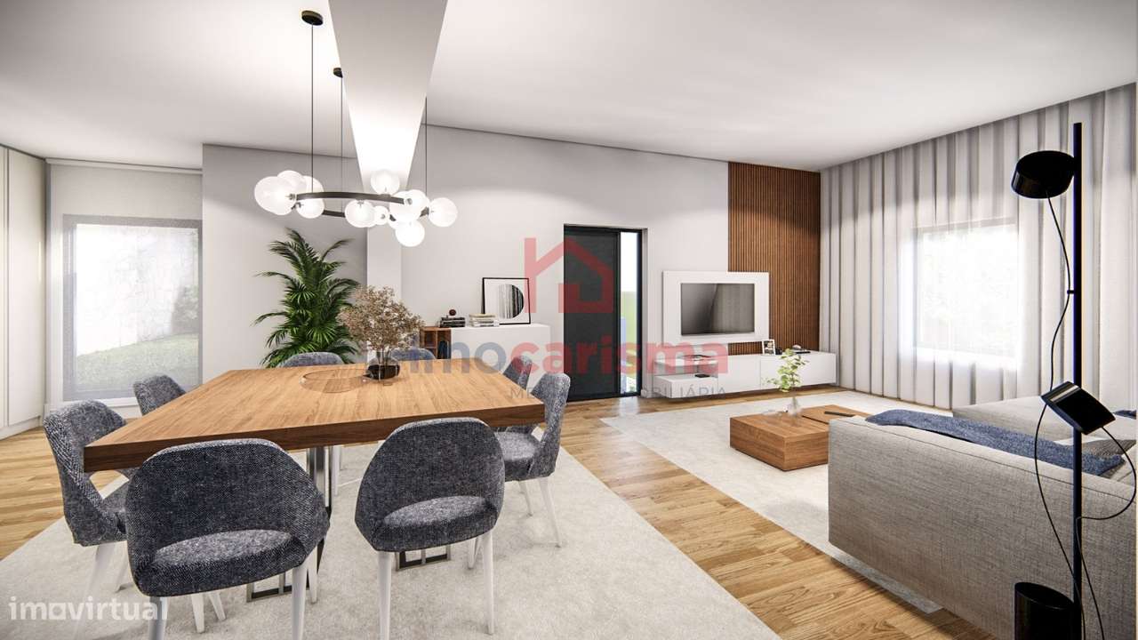 Moradia T3 Totalmente Remodelada em Santo Tirso-6