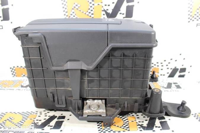 Suporte Da Bateria Audi A3 (8P1) - 6