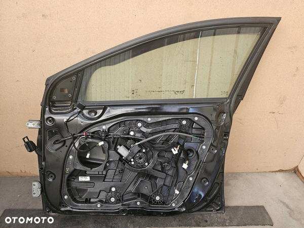 HYUNDAI I40 KOMBI 2011-2014 DRZWI PRAWY PRZÓD PRAWE PRZEDNIE - NKA - 6