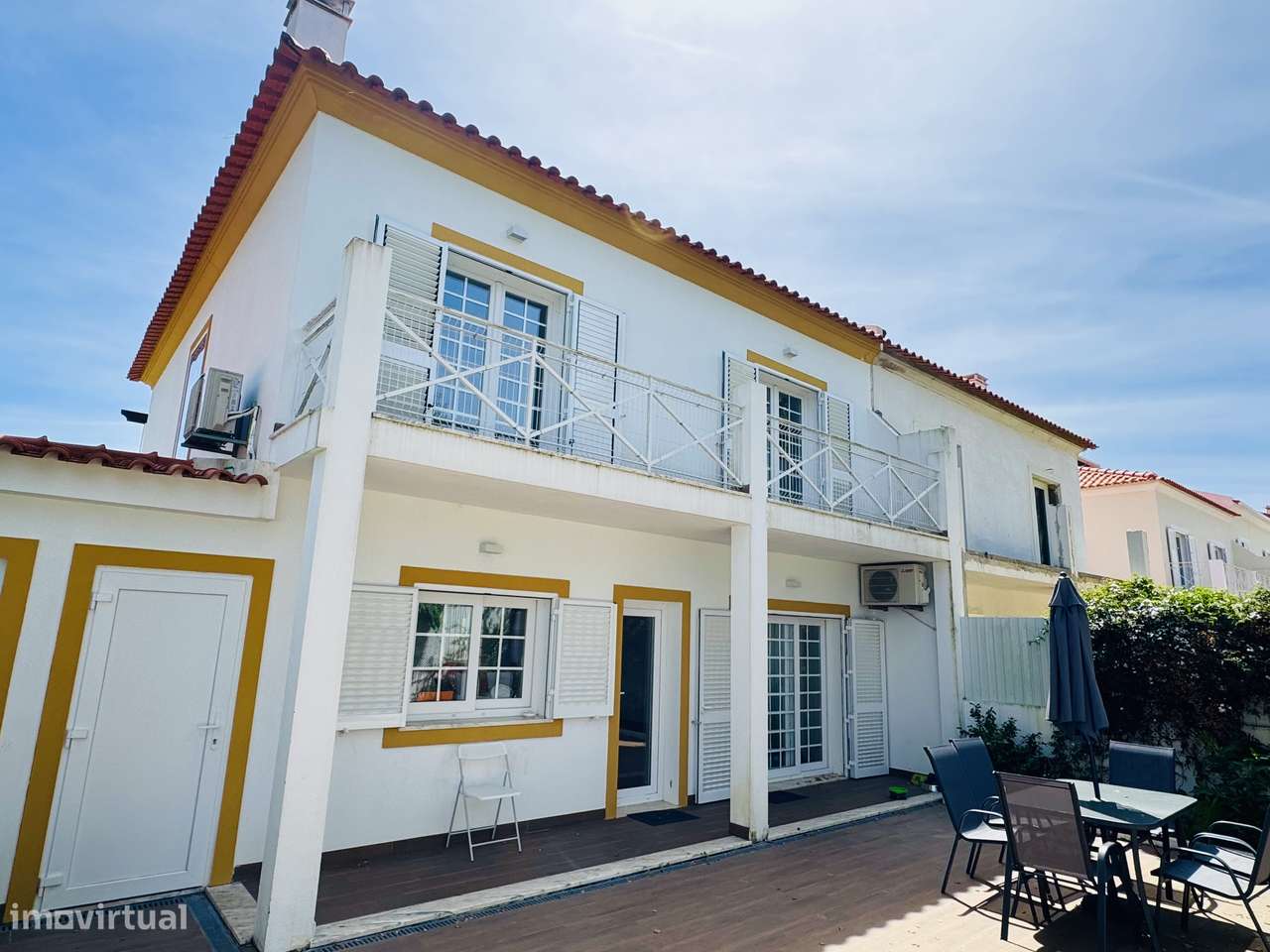 Moradia t3 garagem box jardim Charneca da Cotovia Sesimbra-23