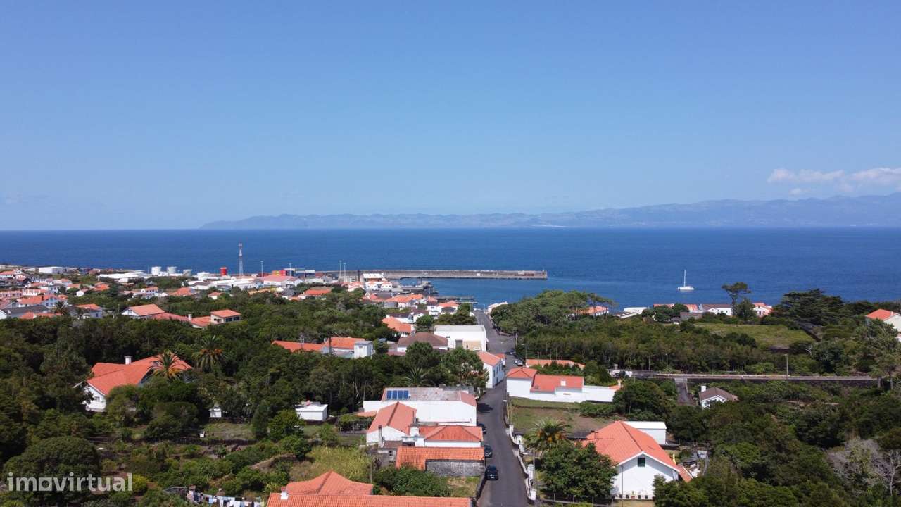 Ruina para reconstrução em Sao Roque do Pico-9