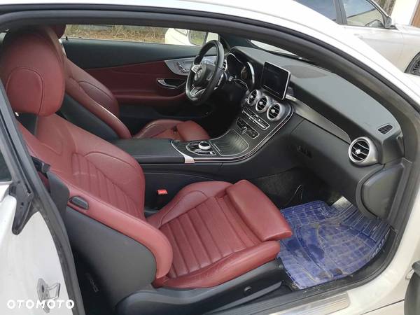 Mercedes-Benz Klasa C 300 4MATIC 9G-TRONIC - 7