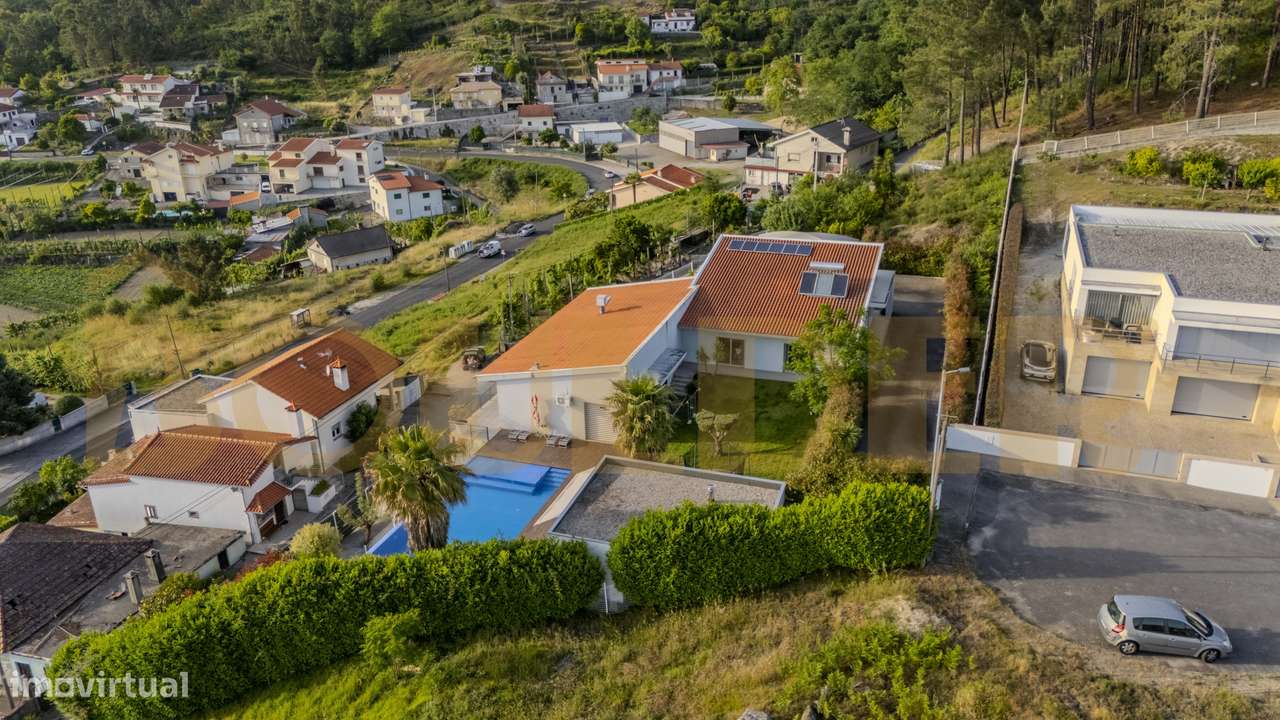 Moradia T6 em Taíde-4