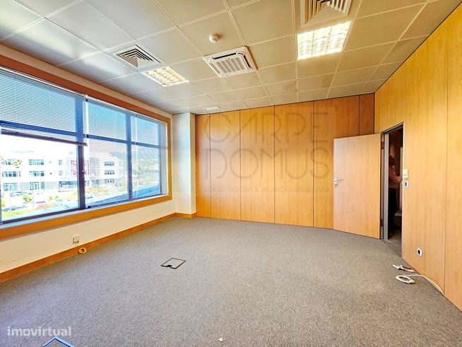Escritórios com 780 m² na Quinta da Beloura-35