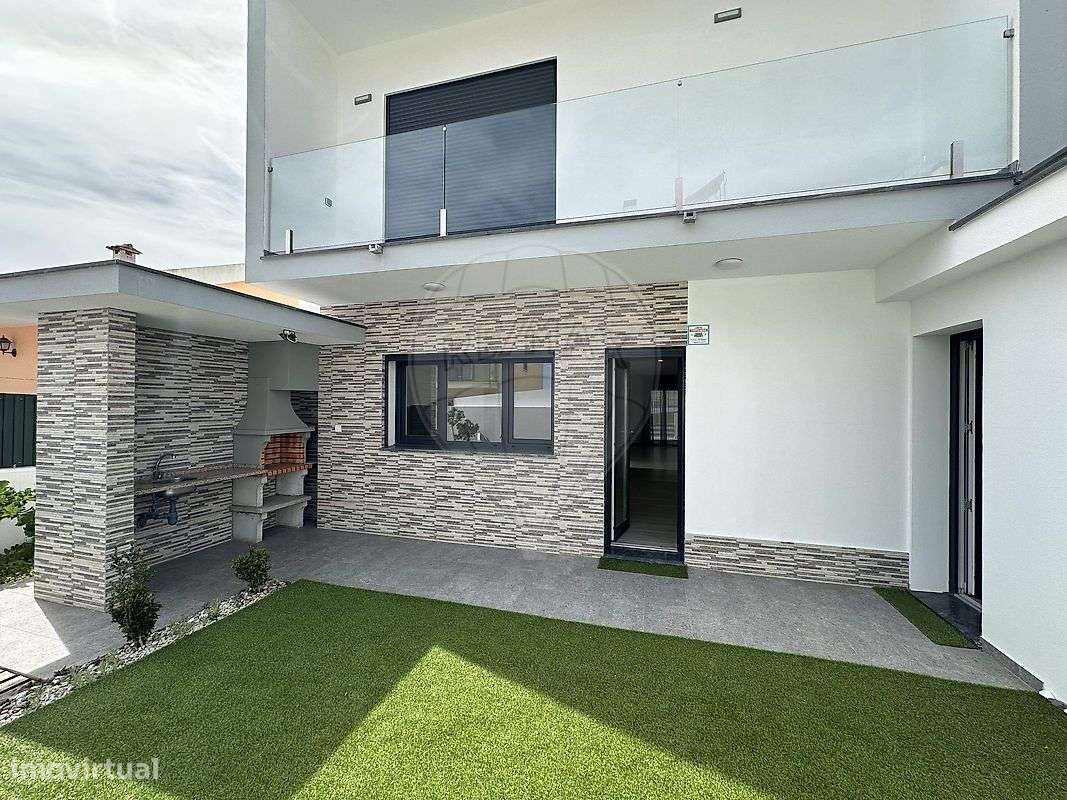 Moradia T3 para venda-33