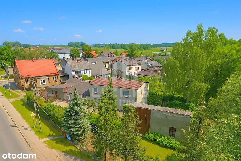 Dom z budynkami gospodarczymi w sercu Skarszew-1