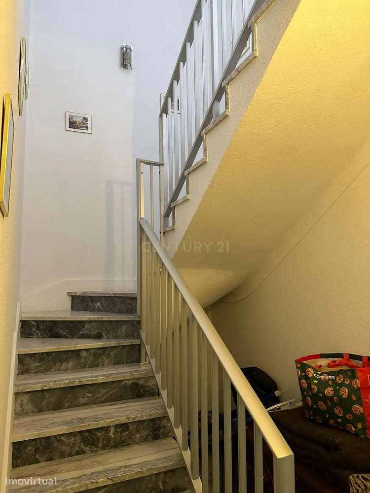 A sua nova casa em Santarém — em obras e pronta para ser personalizada-13