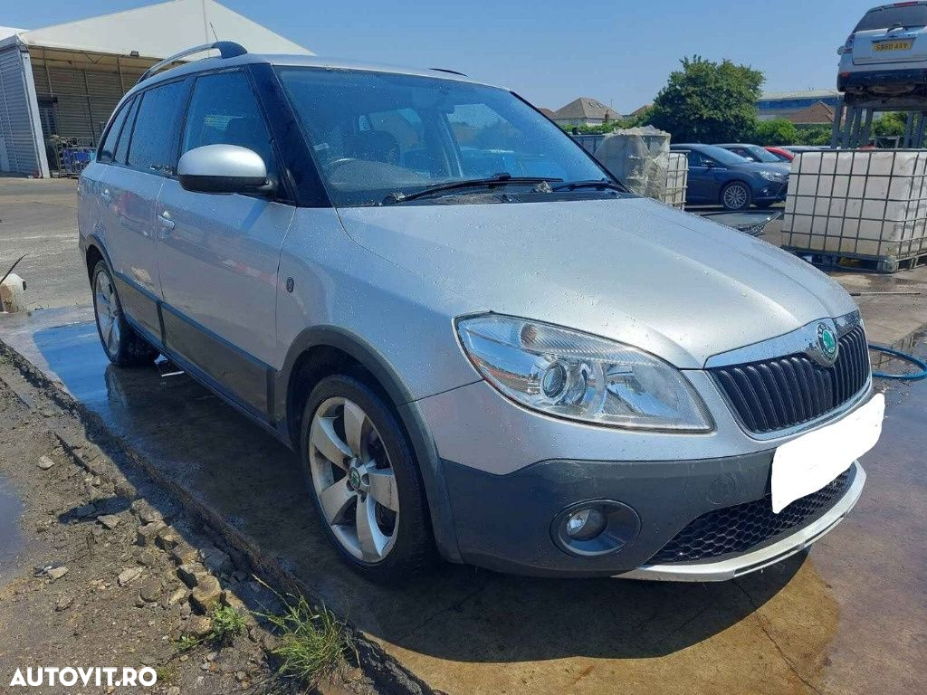 Usa stanga spate Skoda Fabia 2 2011 Scout BREAK 1.6 TDI CAYC - 2