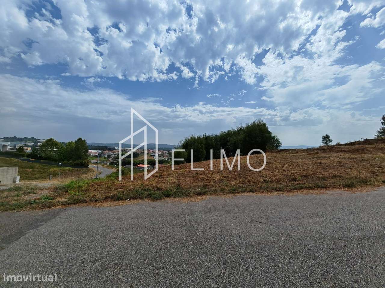 Terreno para construção de moradias em Cucujães - Grande imagem: 4/14