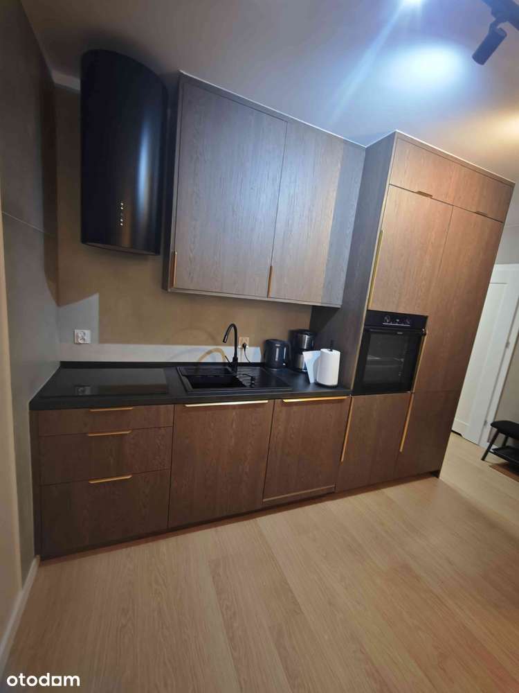 Nowoczesne mieszkanie z tarasem i miejscem postojowym - Pełny obrazek: 3/19