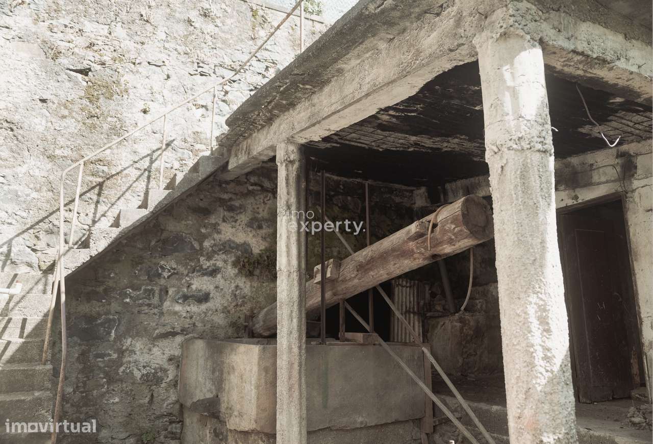 Edifício histórico com projeto aprovado no coração do Funchal-24