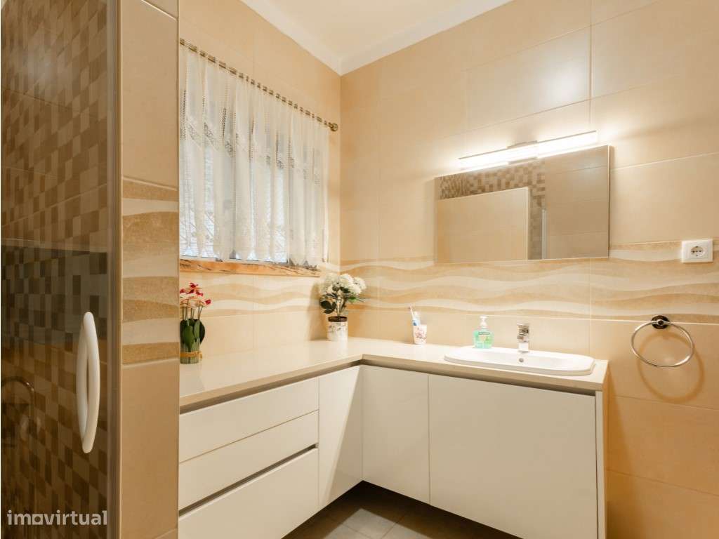 Moradia independente em Lavos- Figueira da foz-8