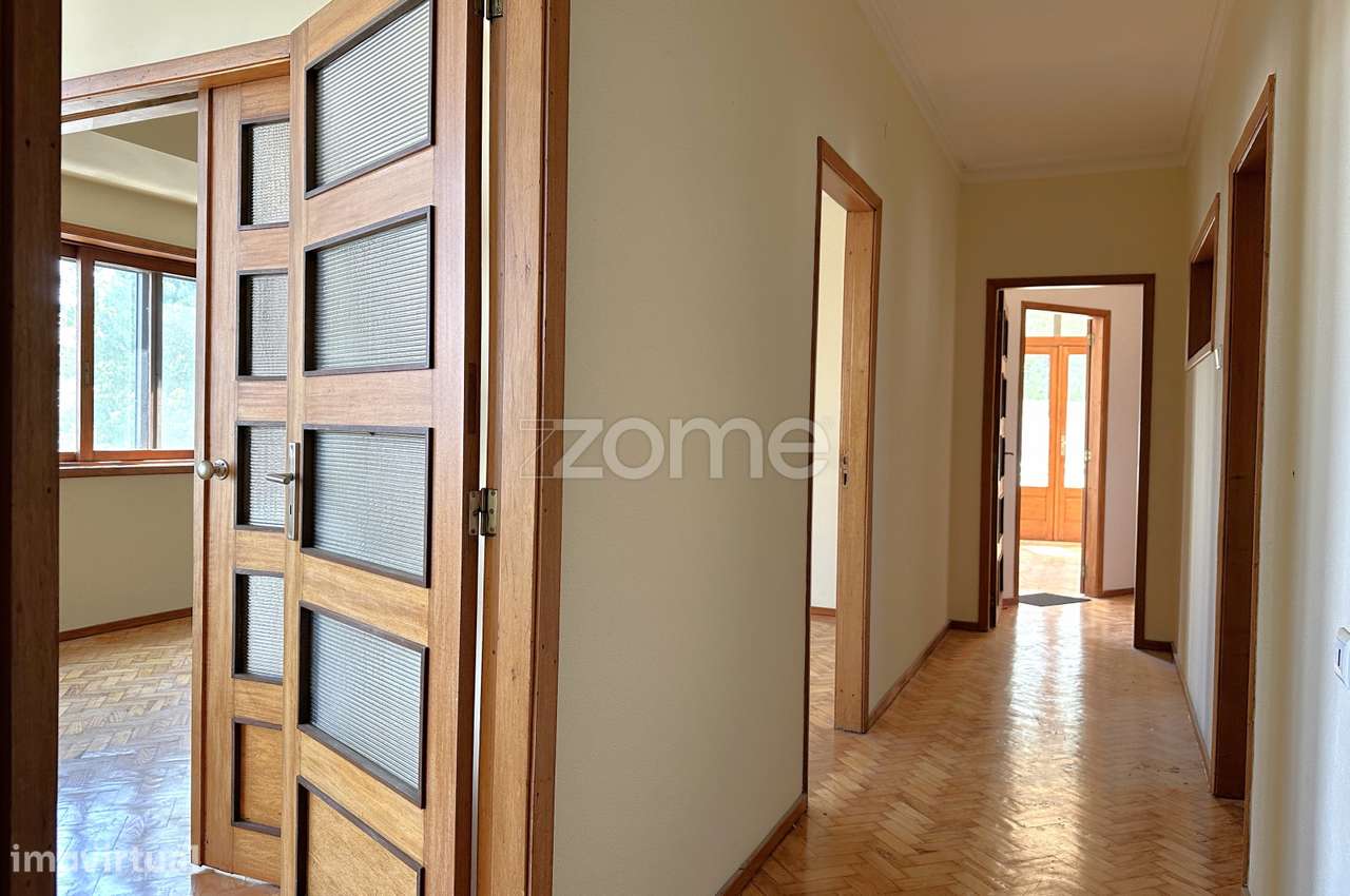 Apartamento T4 na rotunda da Boavista, Porto - Grande imagem: 4/45