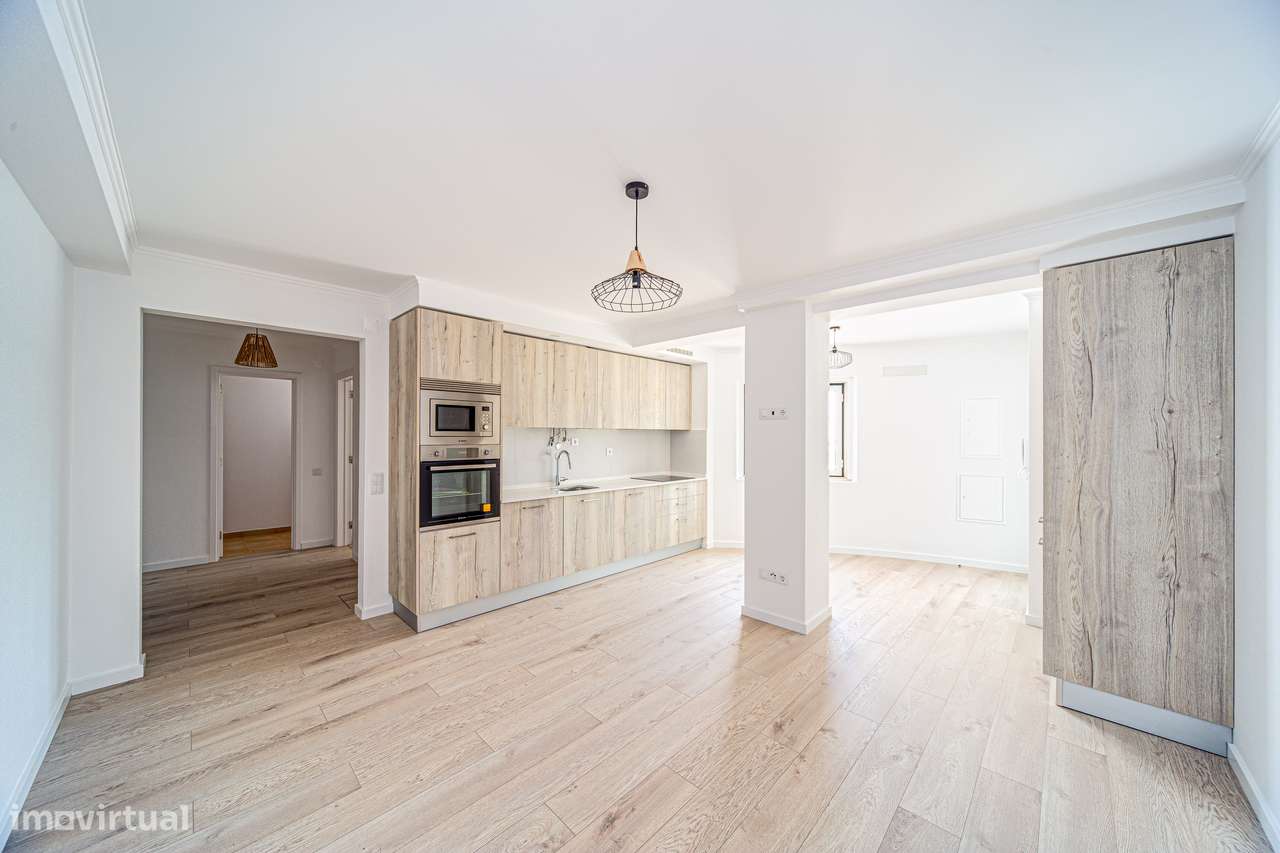 Arrendo T1 - Totalmente remodelado – 695 Eur - Rent T1 - BRAND NEW - Grande imagem: 2/12