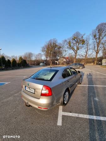 Skoda Octavia 2.0 TDI Elegance - 4