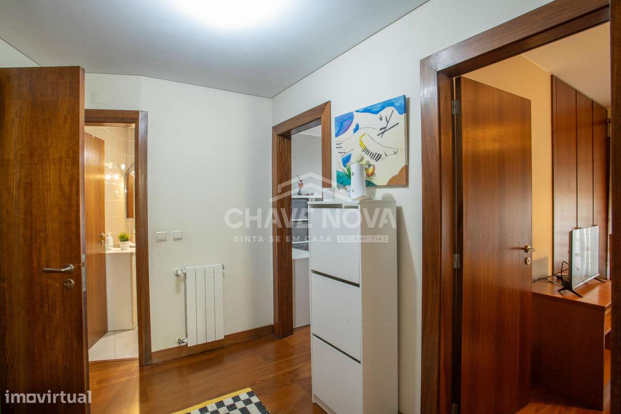 Excelente apartamento T2 em Oliveira do Douro-8