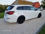 Opel Astra 1.6 Turbo Sports Tourer - 26