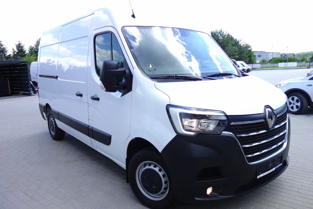 Renault Master 2023