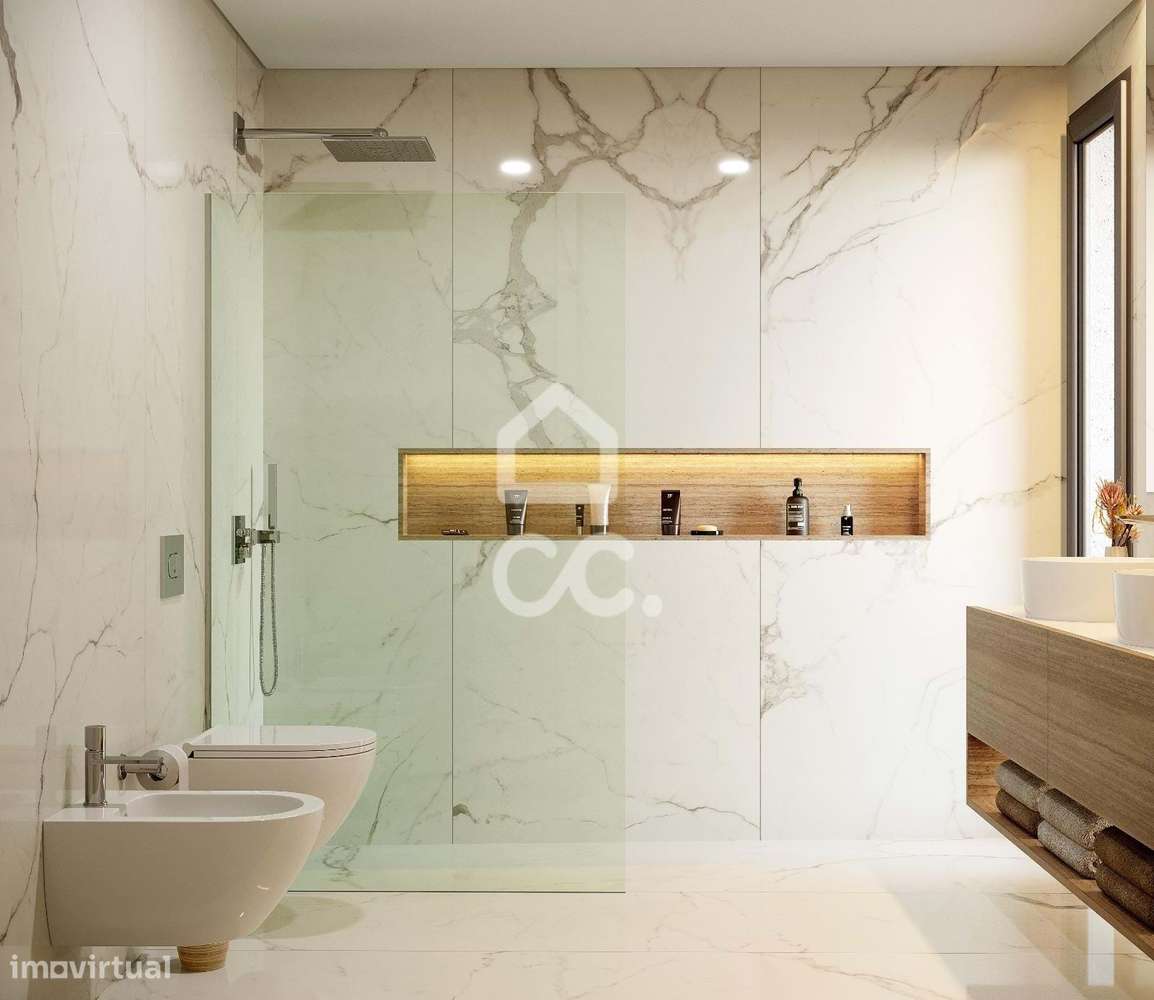 Moradia T4 nova, com jardim e terraço, em condomínio privativo com pis - Grande imagem: 5/48