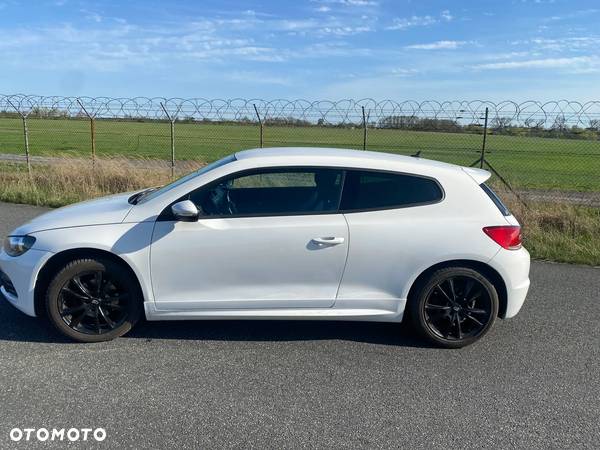 Volkswagen Scirocco 2.0 TDI - 3