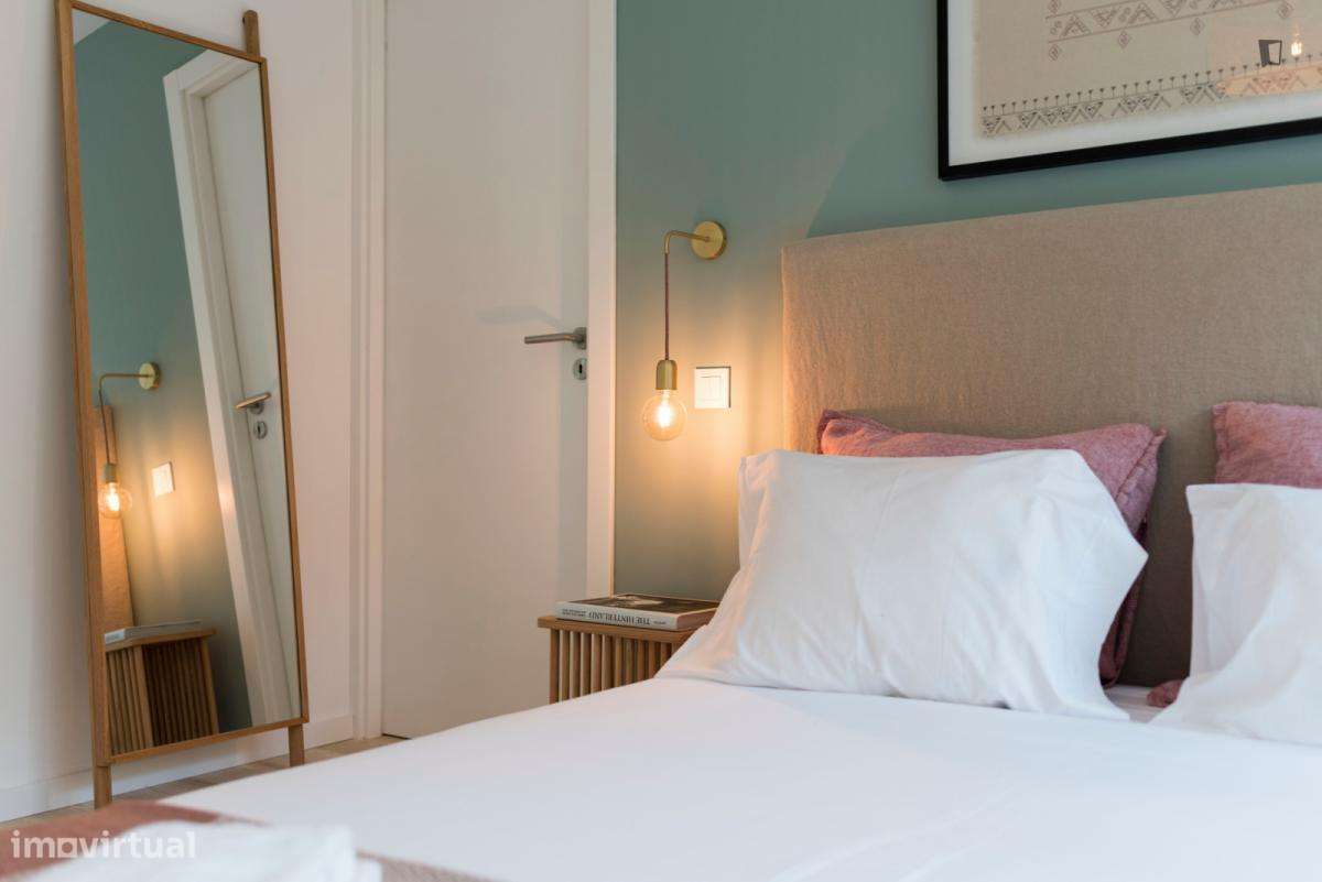 Apartamento com 2 quartos - localizado em Miragaia Porto - Grande imagem: 3/35