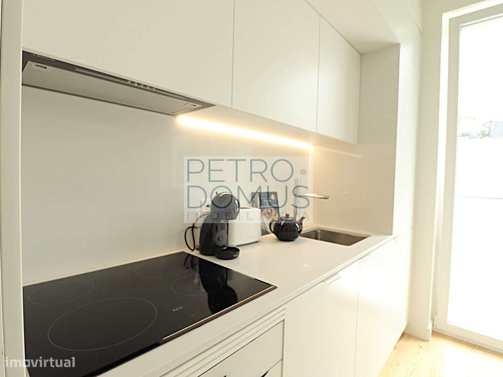 T1 NOVO MOBILADO - Grande imagem: 5/22