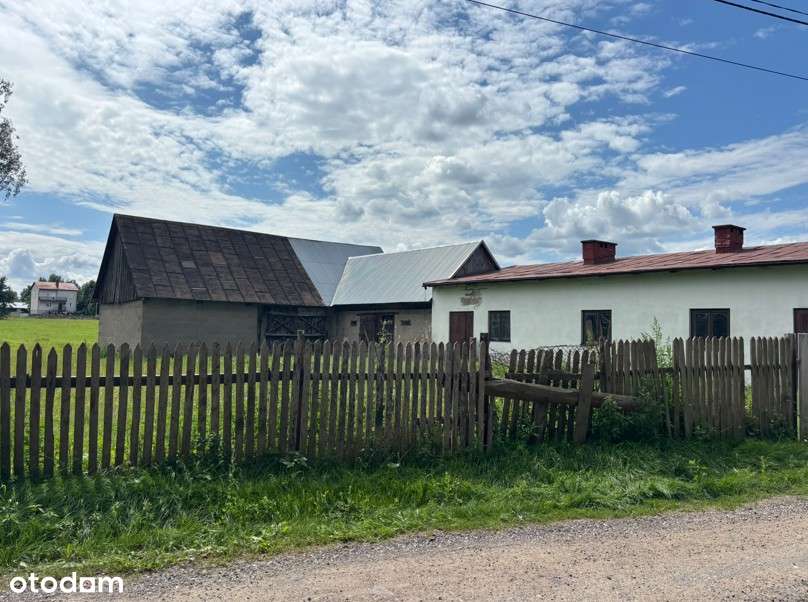 Duża zabudowana działka w mieście Brok-0