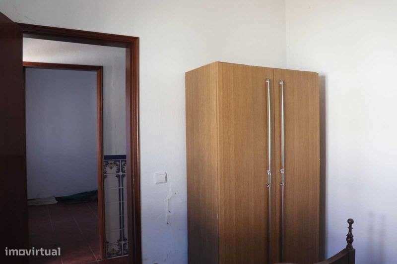 Vende-se duas Vivendas Inseridas em Terreno com 7000m2 - Grande imagem: 5/12