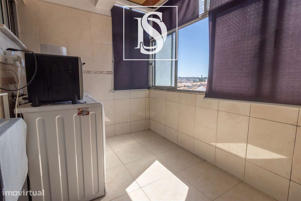 Apartamento T3 Venda em Almada, Cova da Piedade, Pragal e Cacilhas,Alm-24