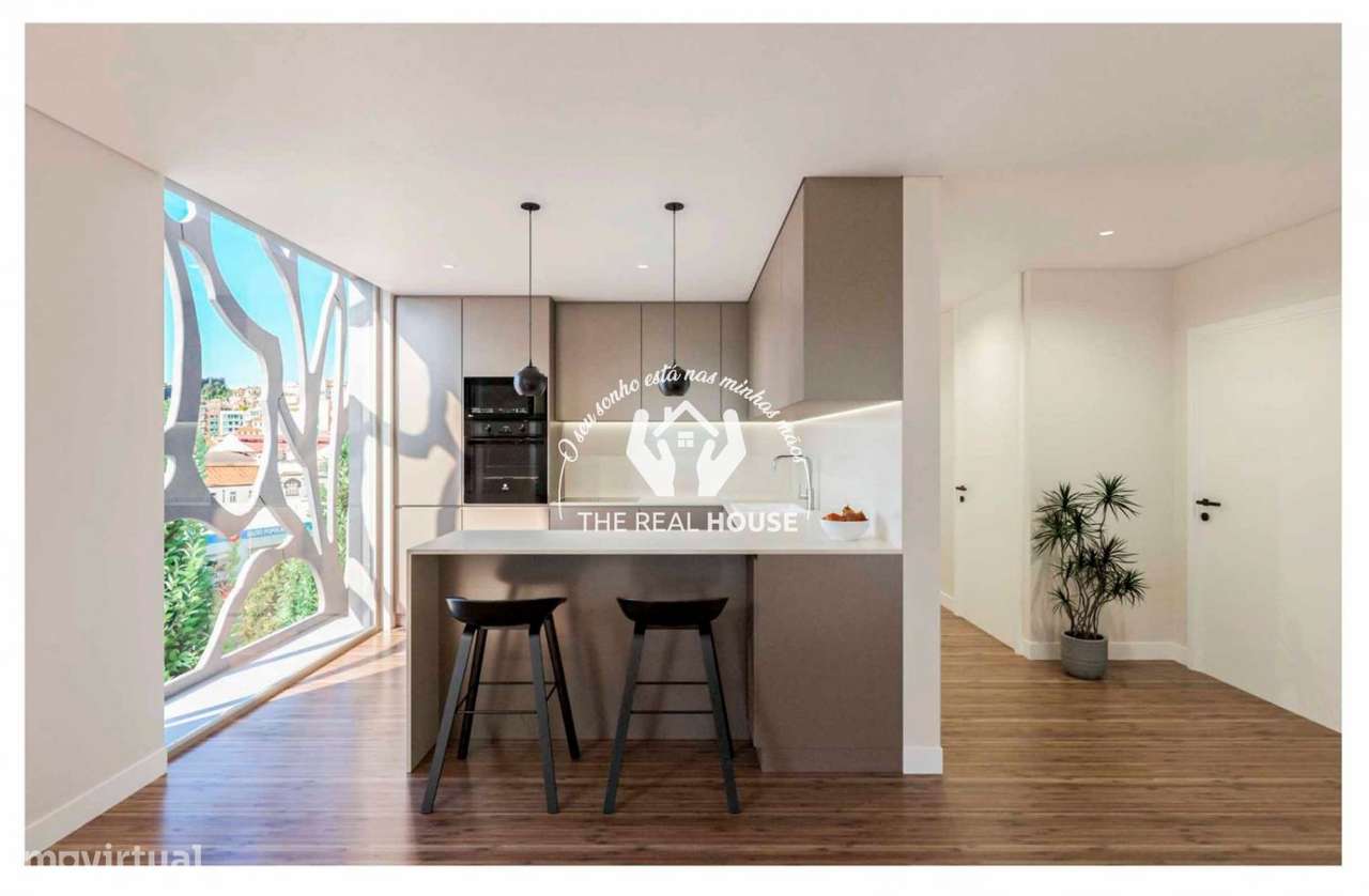 EDIFICIO "HINTON" INSERIDO NO CENTRO DO FUNCHAL - Grande imagem: 5/5