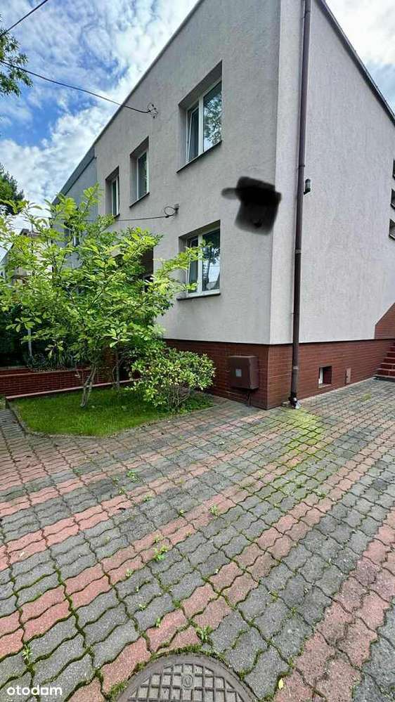 dom w zabudowie bliźniaczej - okol. Brzezińskiej-2