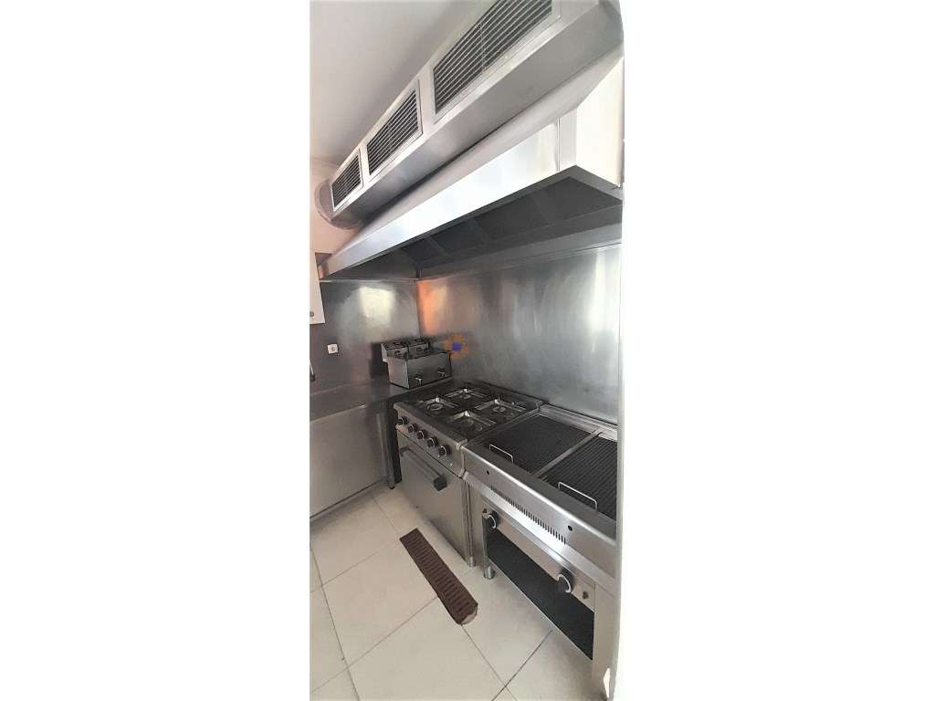 Café e Restaurante no Alto do Índio, Sobreda-7