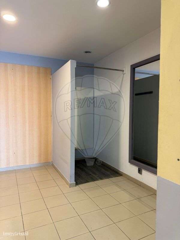 Loja  para arrendamento - Grande imagem: 3/11